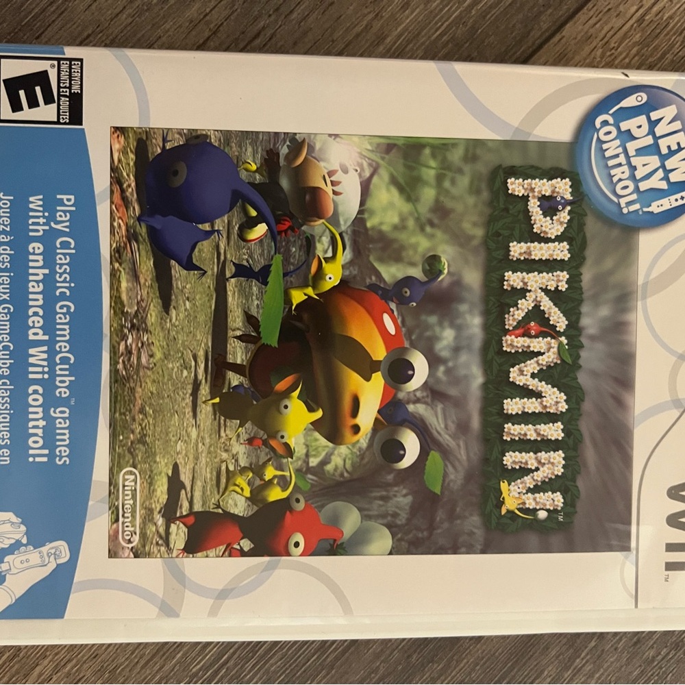 Nintendo Pikmin Video Game - White